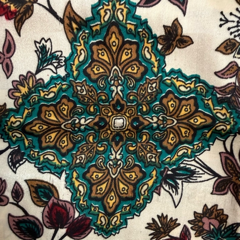 Large 42” Floral Silk Scarf Colorful Shawl Multi Border Red Green Gold Burgundy - Picture 4 of 7